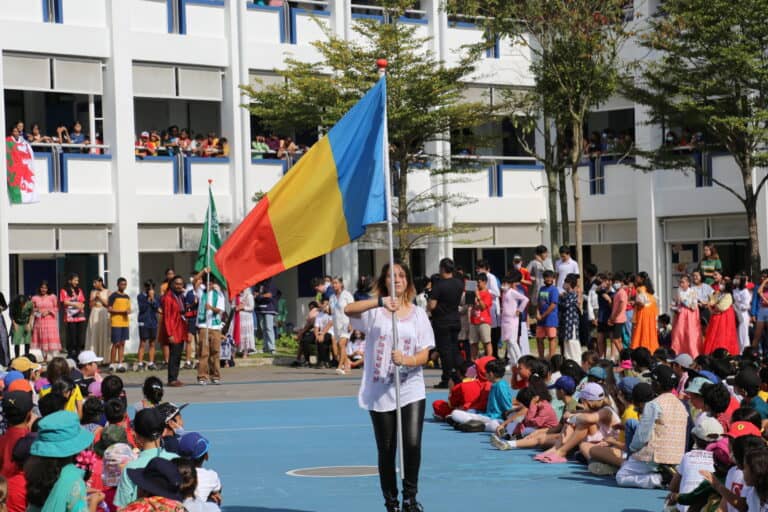 Caring, Culturally Diverse Setting The ethos at OWIS Singapore revolves around kindness, underscoring the importance of nurturing compassionate and understanding individuals. Within our multicultural milieu, empathy flourishes naturally, fostering an environment where students cultivate an appreciation for the richness of diversity.